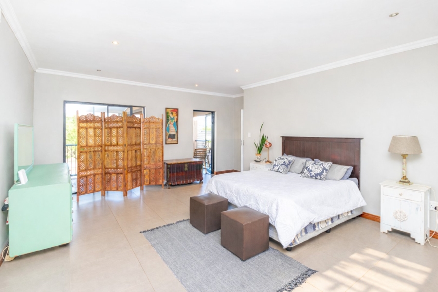 5 Bedroom Property for Sale in Xanadu Eco Park North West